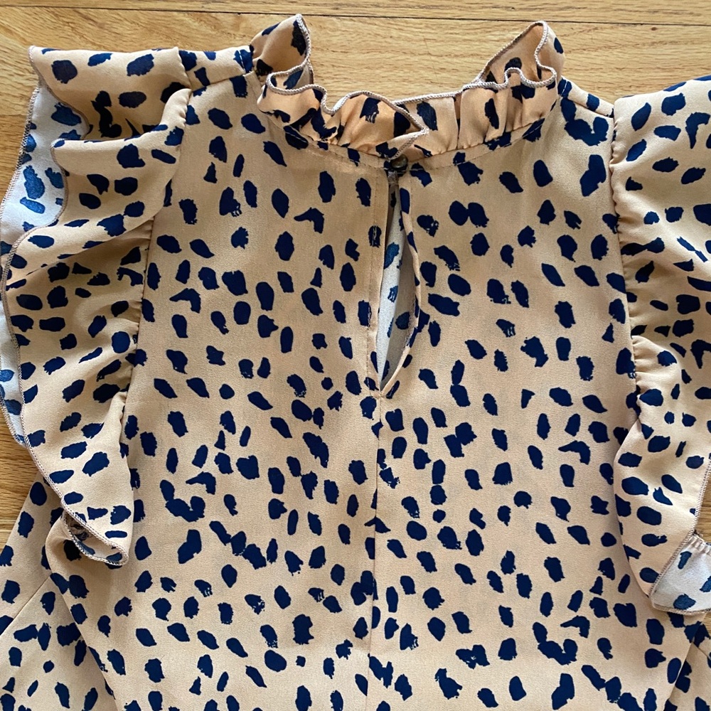 Entro Leopard Print Tunic With Flutter Sleeves - image 4